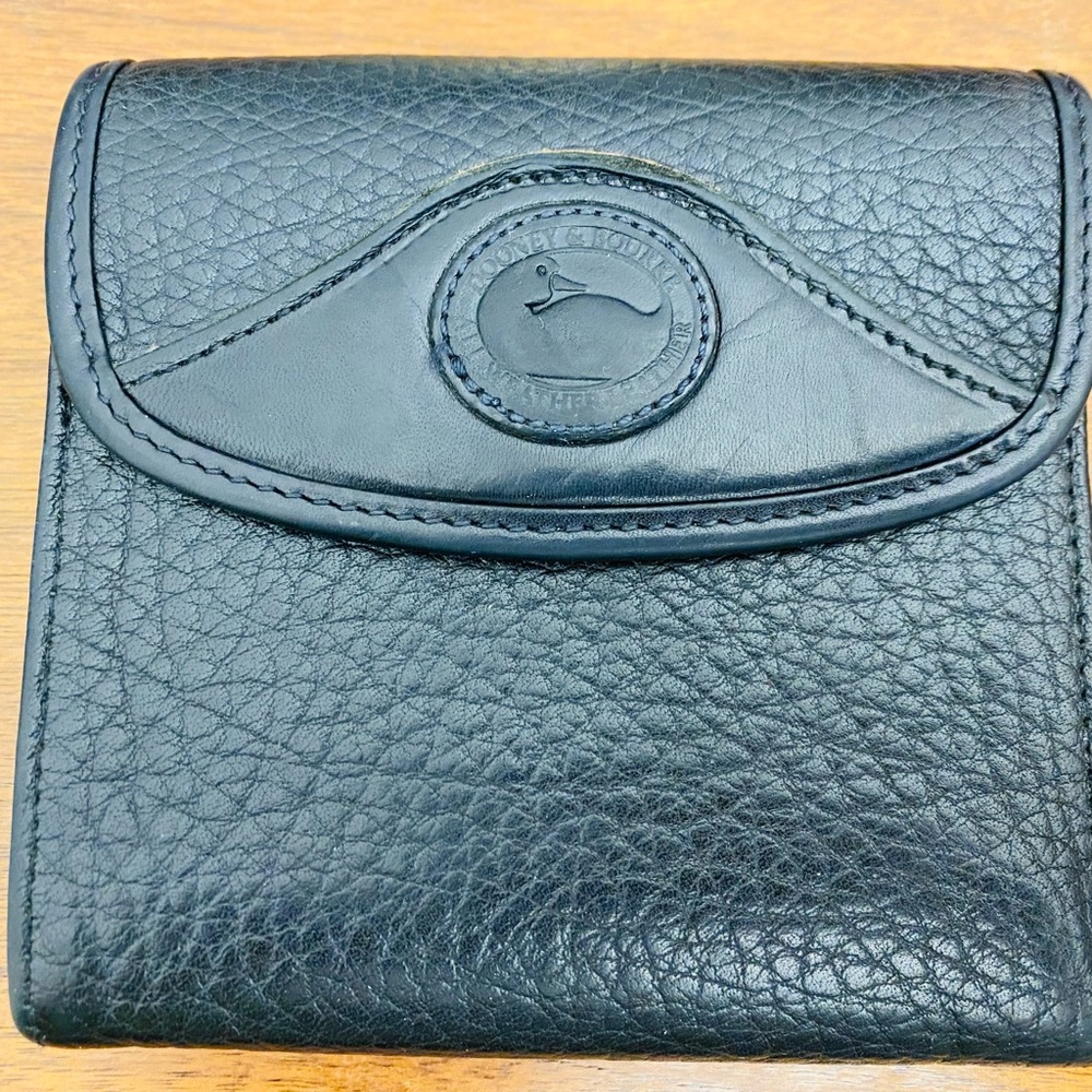 Dooney & Bourke Pebble Grain Wallet
